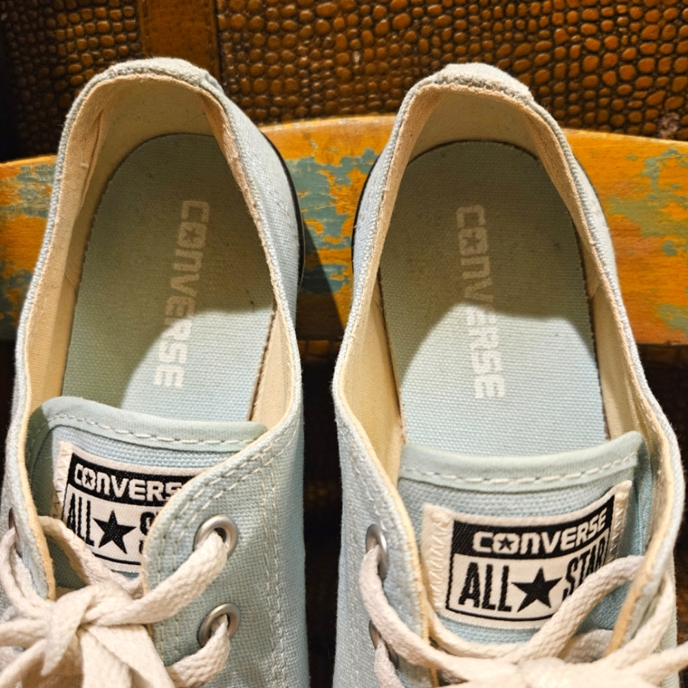 Converse Women's Chuck Taylor All Star Low Rise 'Ocean Bliss' - Size 7 - Picture 4 of 7